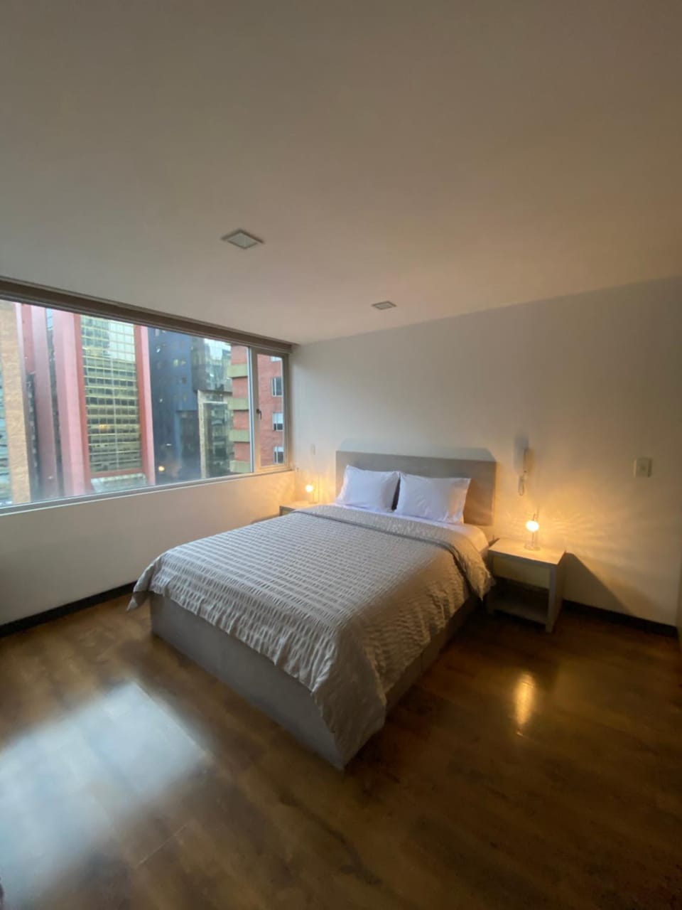 Finlandia Park Suite Apartment in Quito