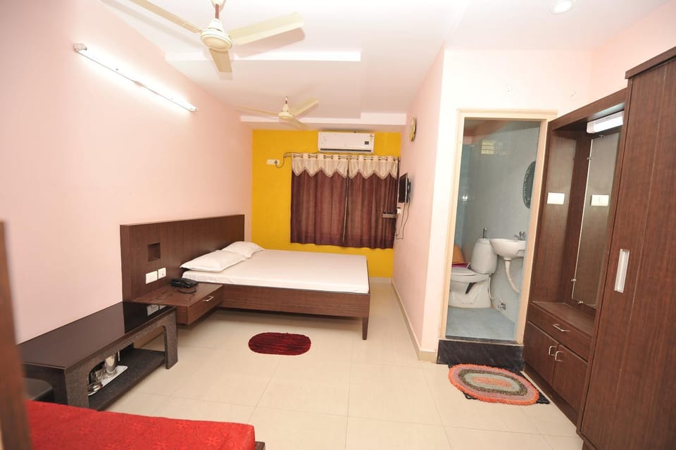 Shree Lakshmi Guest House Nature lodge in Visakhapatnam
