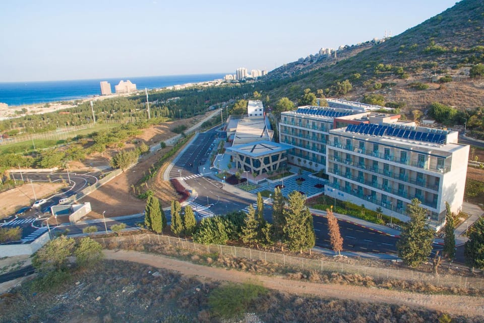 Bird's eye view, Sea view
