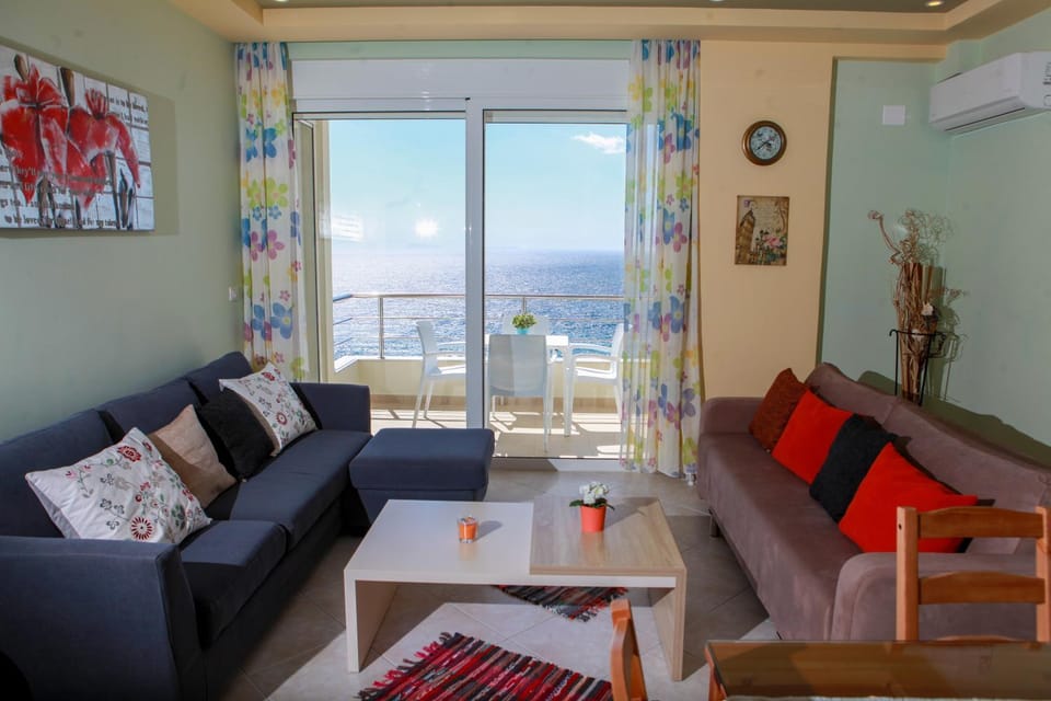 TV and multimedia, Balcony/Terrace, Living room, Seating area, Sea view