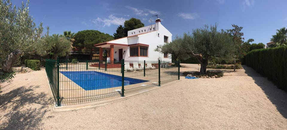 Garden, Swimming pool