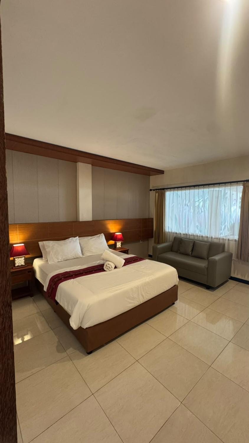 Kuta Suci Guesthouse Hotel in Kuta
