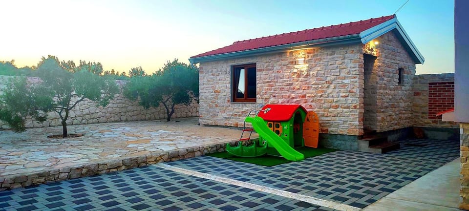 Holiday Home Gordana House in Šibenik-Knin County, Croatia