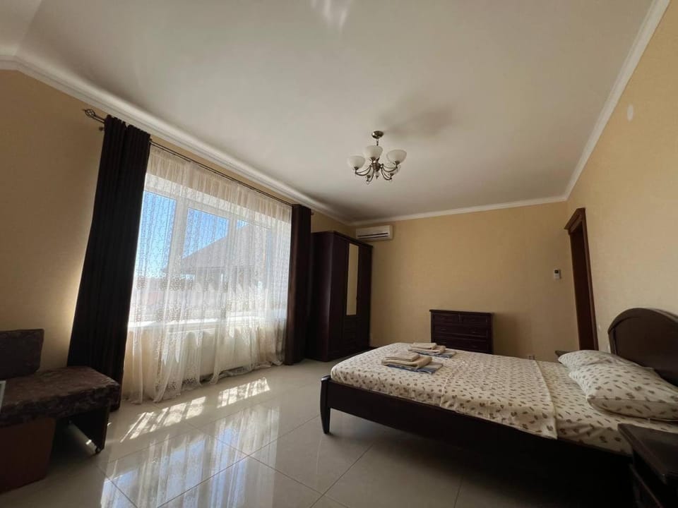Admiral 2 Bed and Breakfast in Odessa Oblast