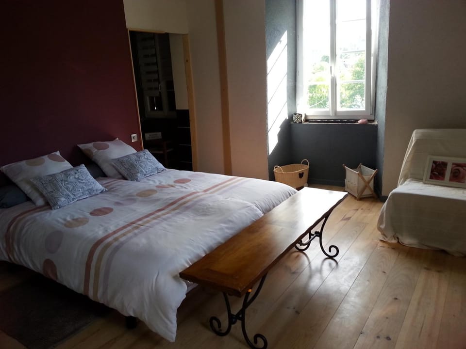 La Maison Des Badons Bed and Breakfast in Provence