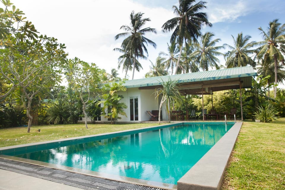 Facade/entrance, Swimming pool, Swimming pool