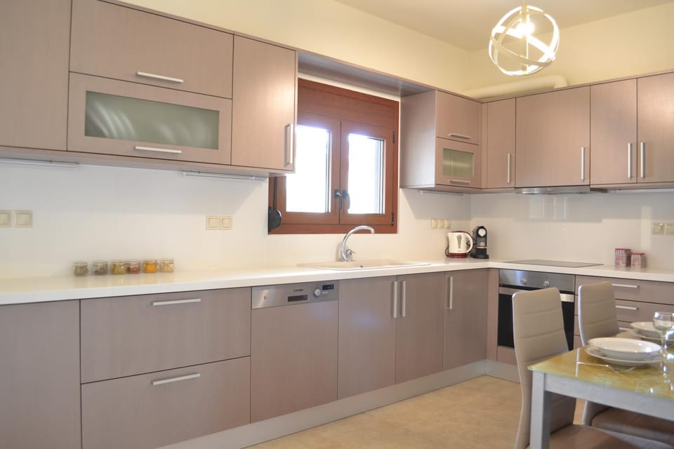 Ariadni's Maisonette Apartment in Crete