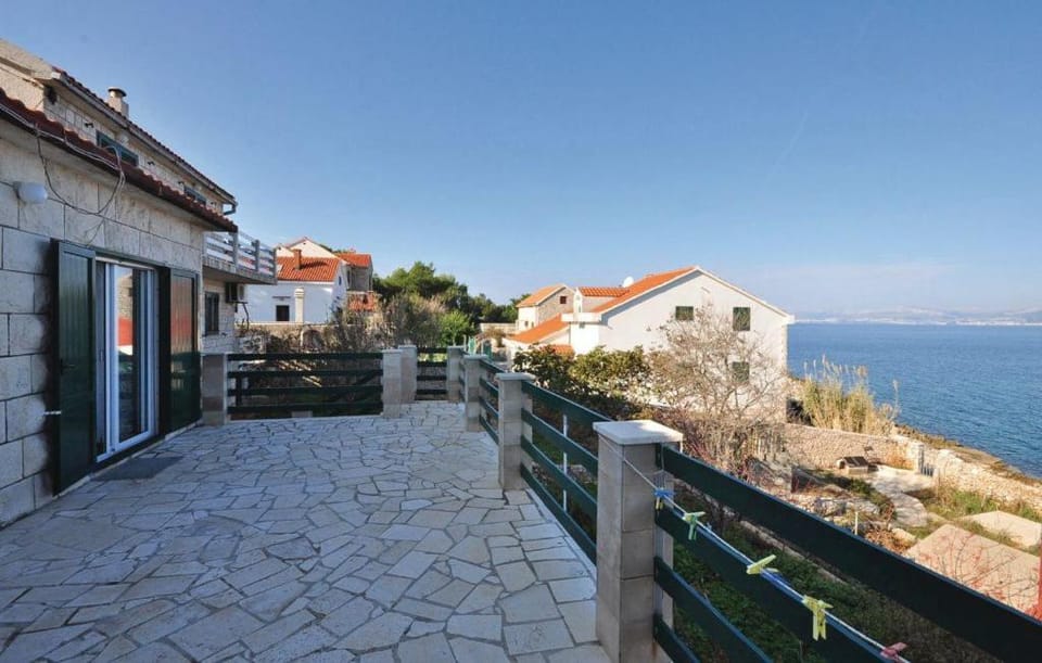Landmark view, Mountain view, Sea view