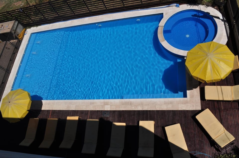 Property building, Swimming pool