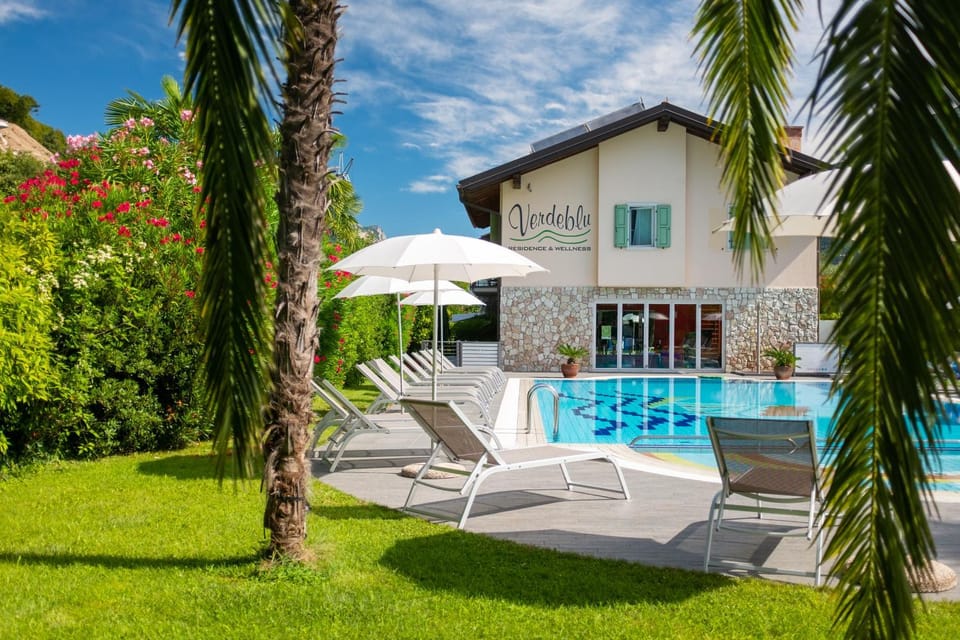 Garden view, Pool view, Swimming pool