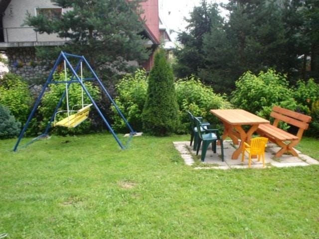 BBQ facilities, Garden