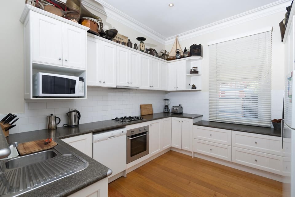 Abaleen House House in Melbourne