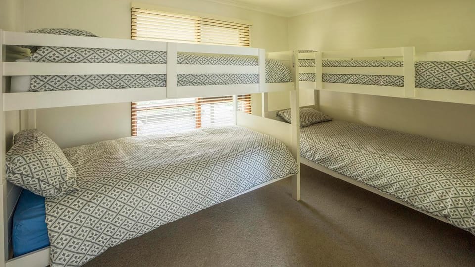 Day, bunk bed