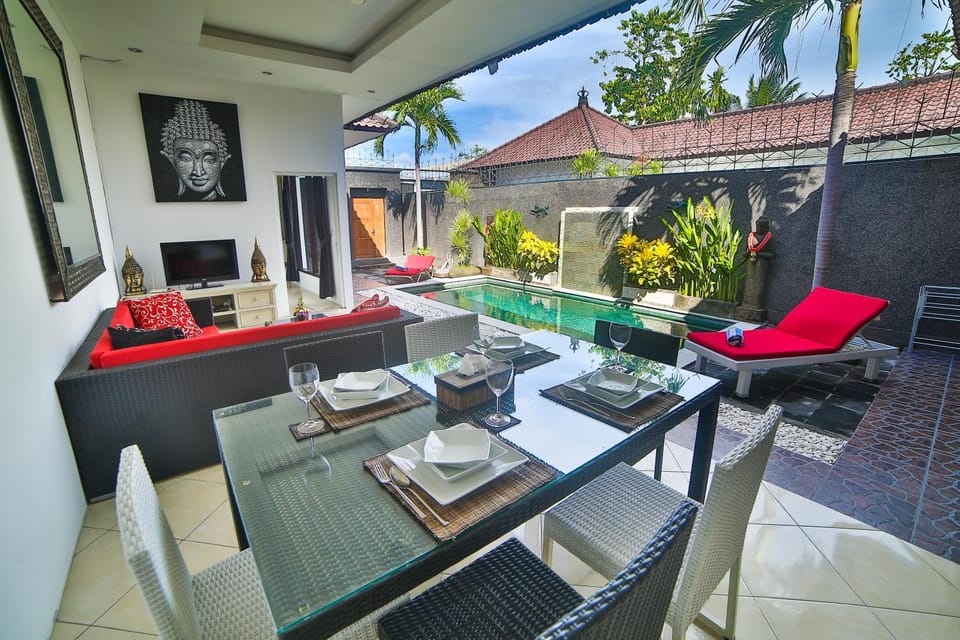 Patio, Day