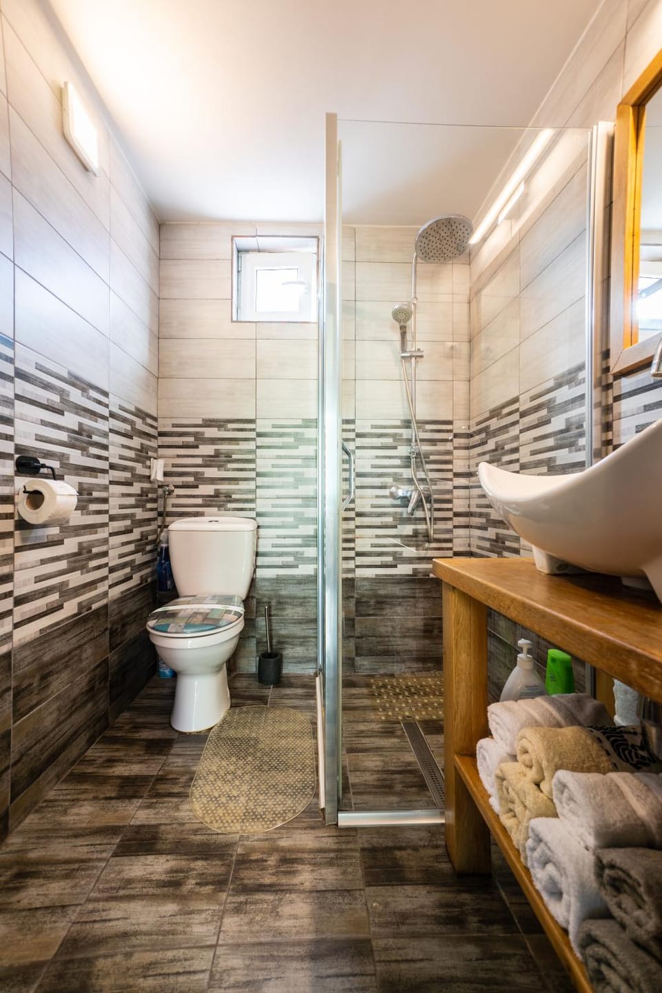 Toilet, Bathroom