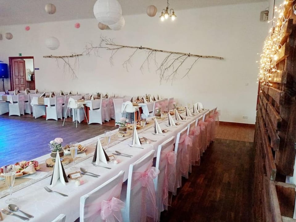 Penzion Pivovar Podlesí Bed and Breakfast in Czechia