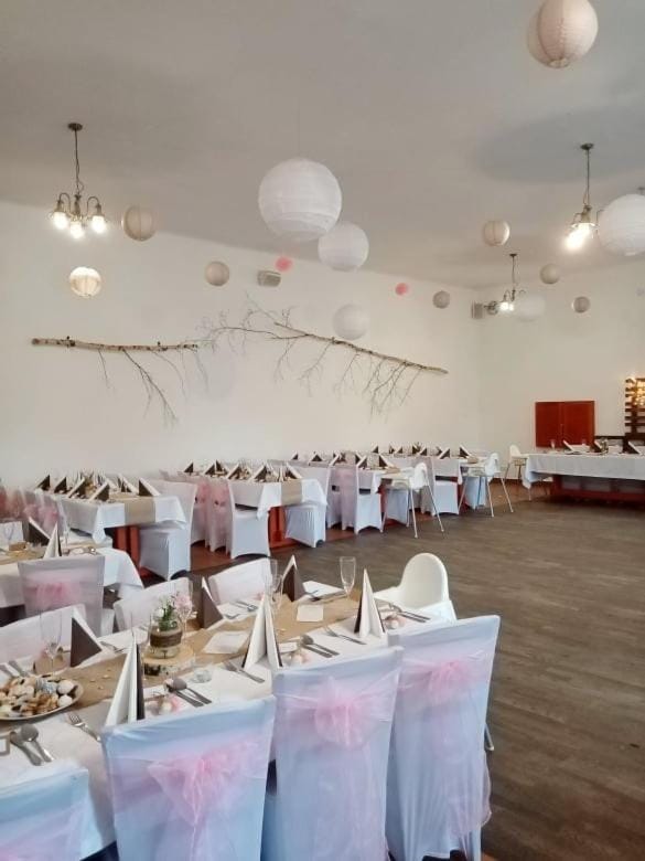 Penzion Pivovar Podlesí Bed and Breakfast in Czechia