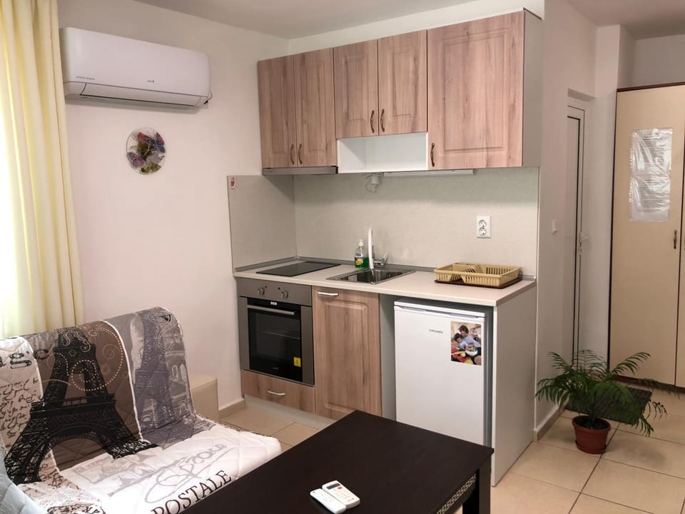 Gloria Holiday House Bed and Breakfast in Nessebar