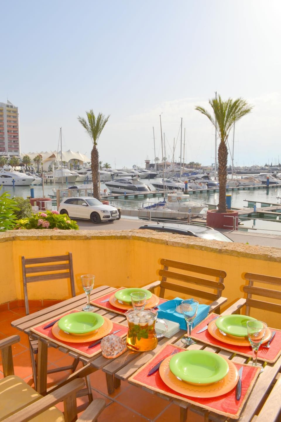 Property building, Balcony/Terrace, Sea view