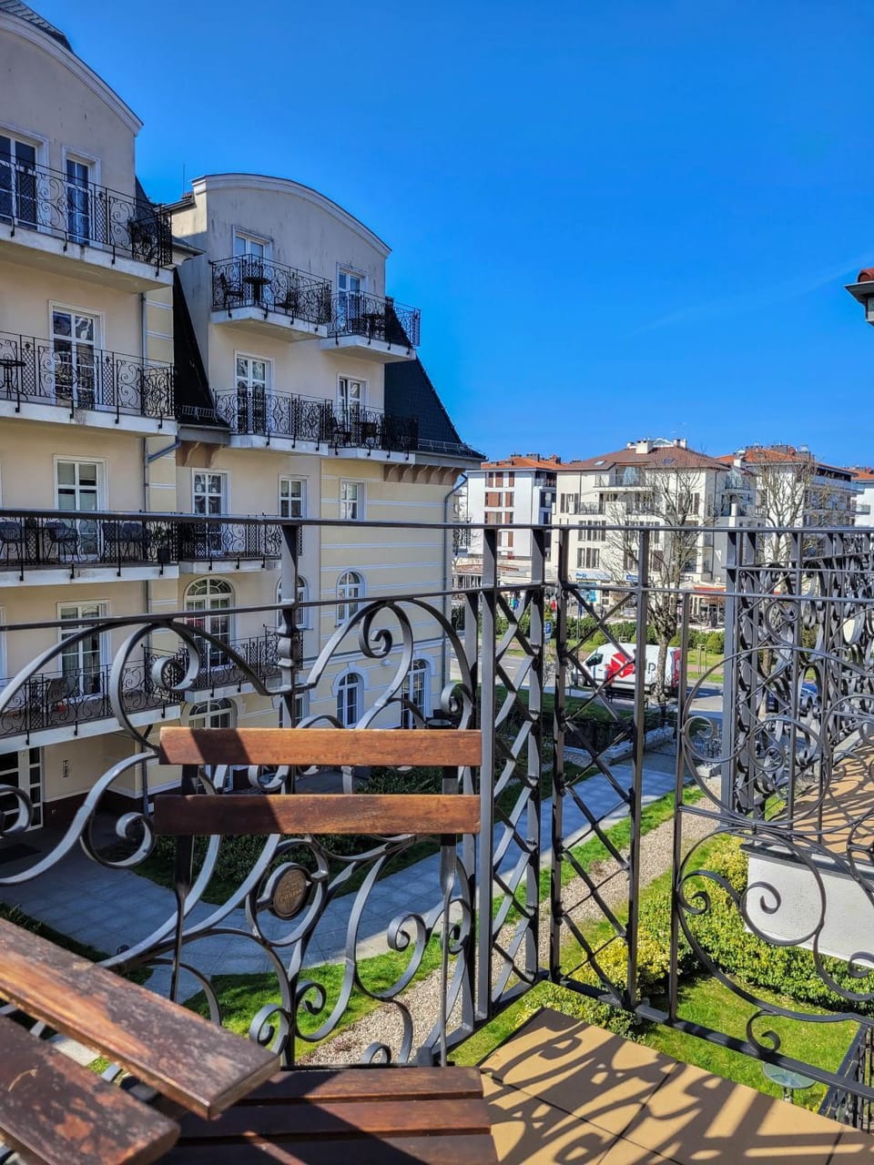 Property building, View (from property/room), Balcony/Terrace