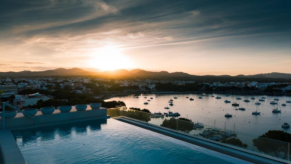 Smy Portocolom - Renovated 2026 Hotel in Portocolom