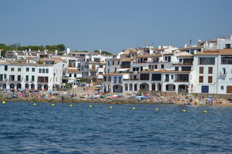 Nearby landmark, Beach