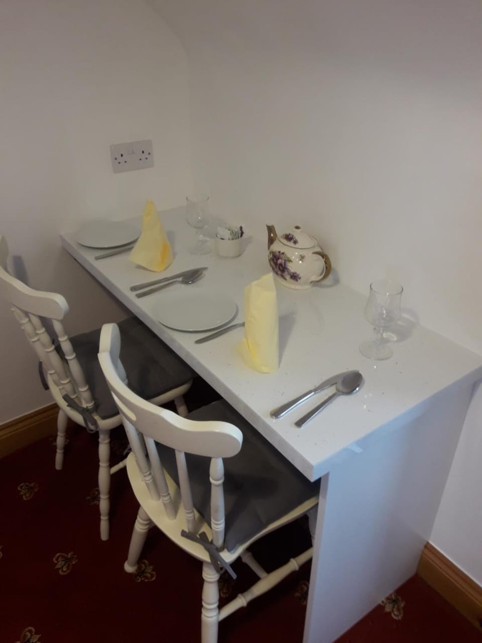Cedar Lodge Self Catering Accommodation H91 CF9D Bed and Breakfast in County Clare