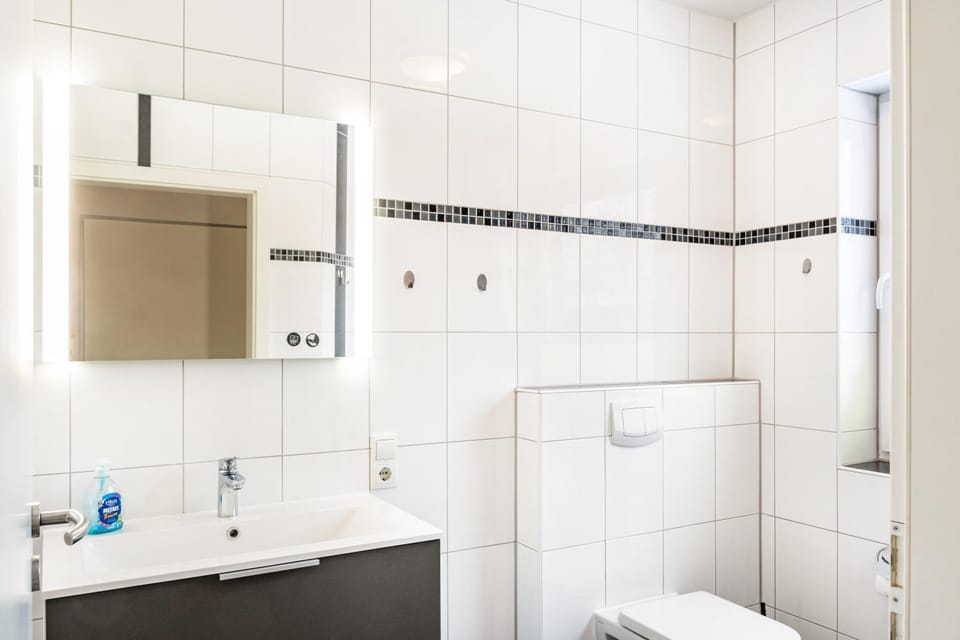 Bathroom, Living room