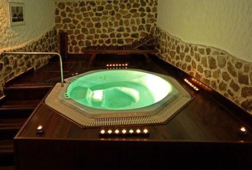 Spa and wellness centre/facilities