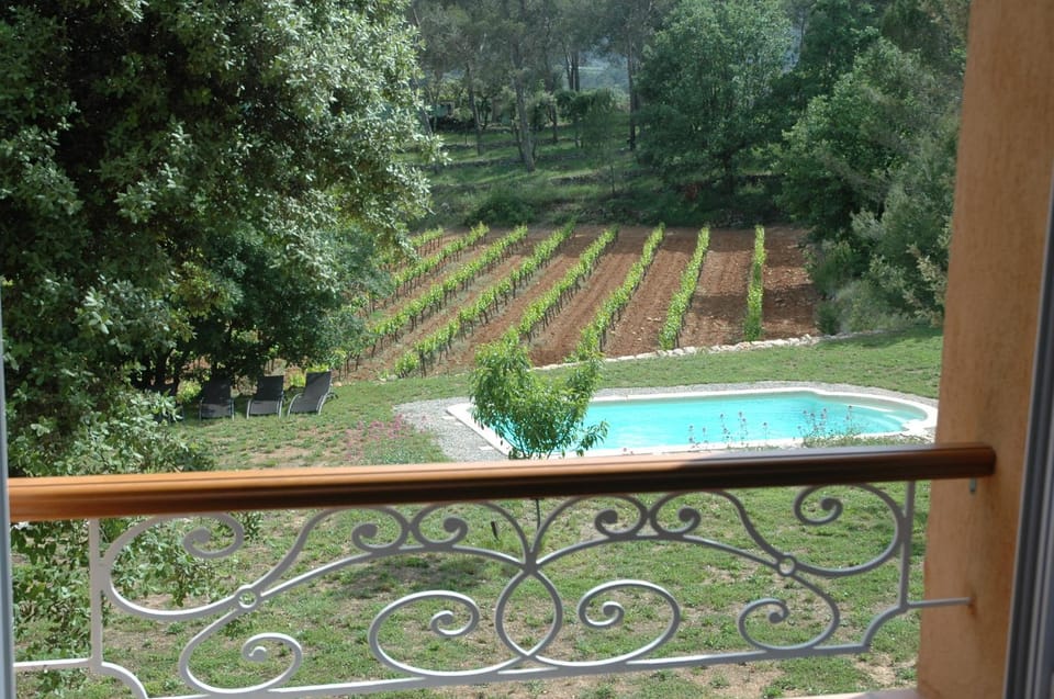 Bedroom, Garden view, Pool view