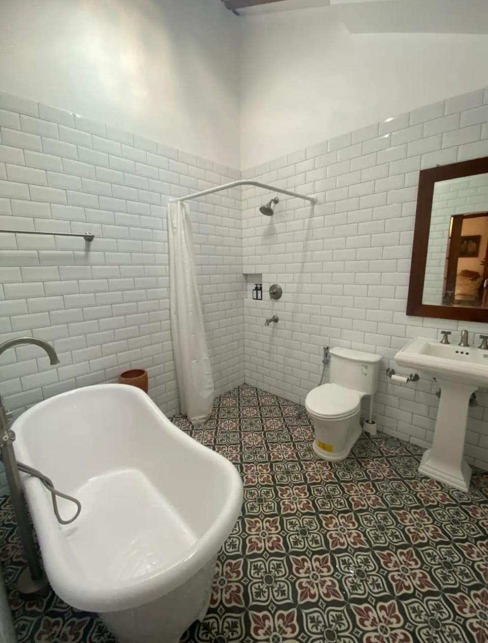 Bathroom, Bath