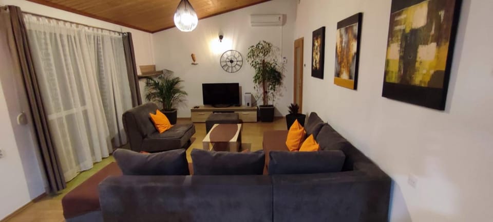 Apartment Burich Apartment in Makarska