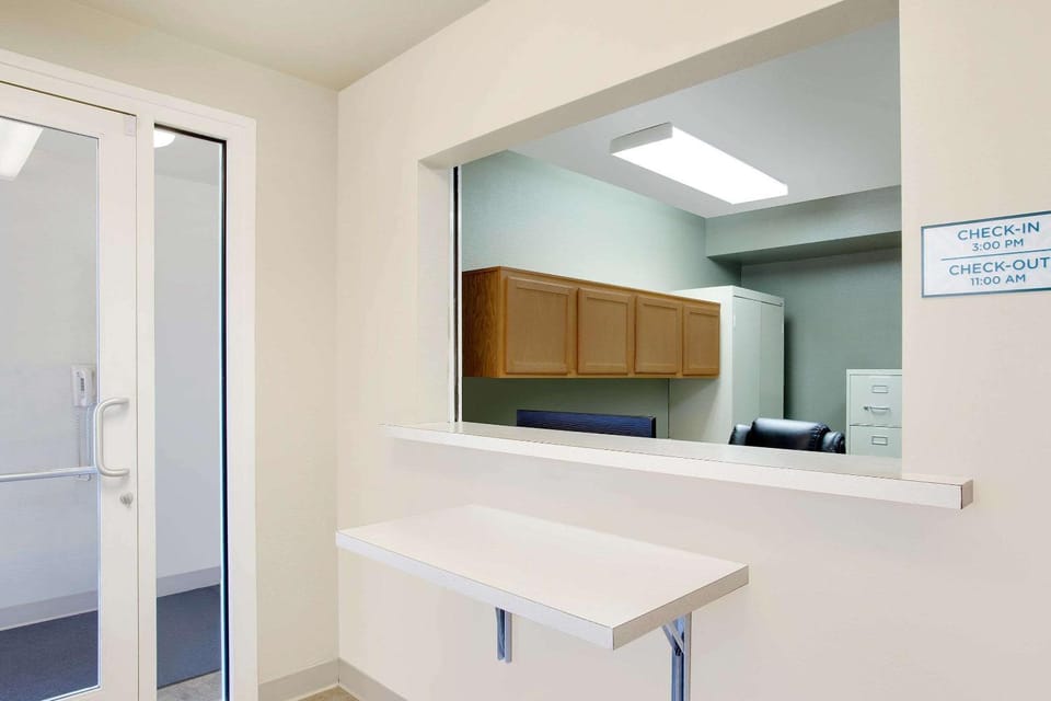 Lobby or reception, On site