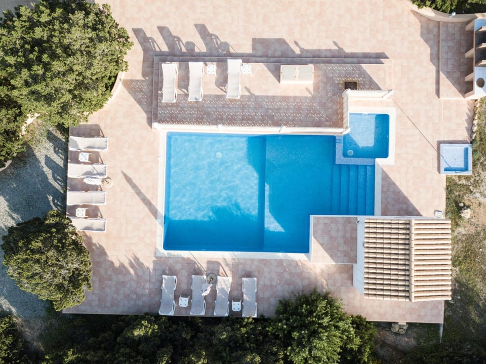 Pool view, Swimming pool