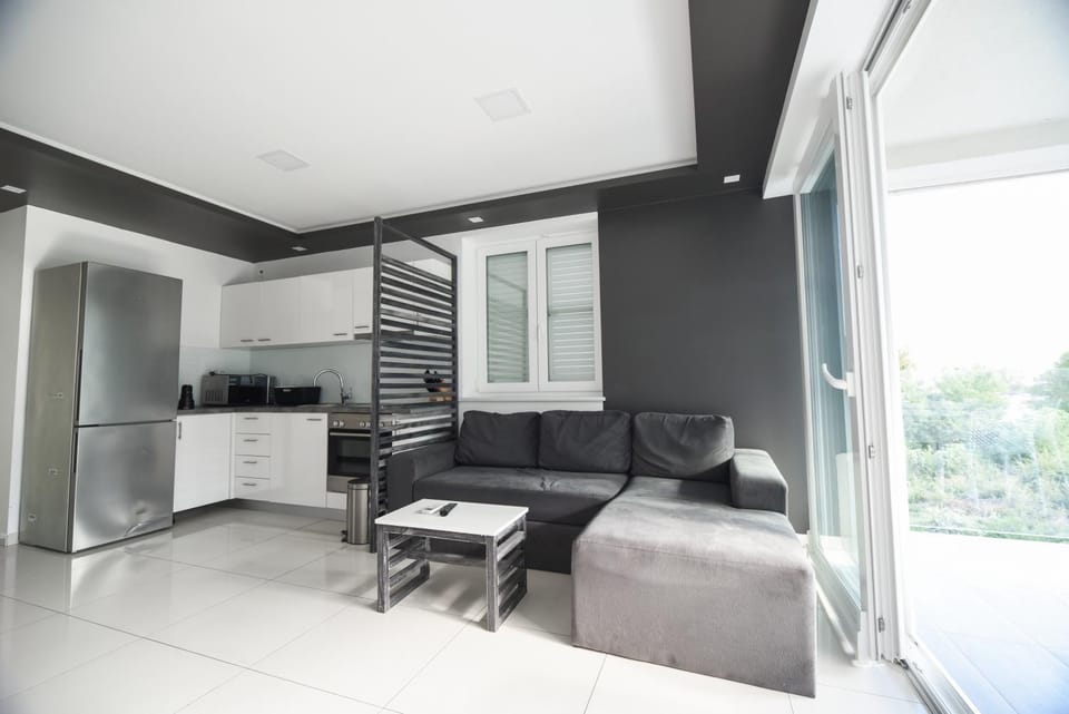 Villa San Antonio Apartment in Lika-Senj County