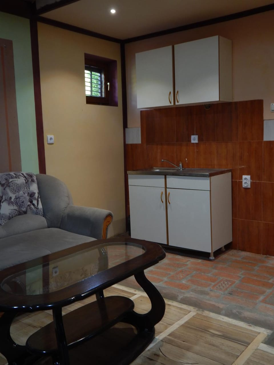 Kitchen or kitchenette, Living room, Seating area