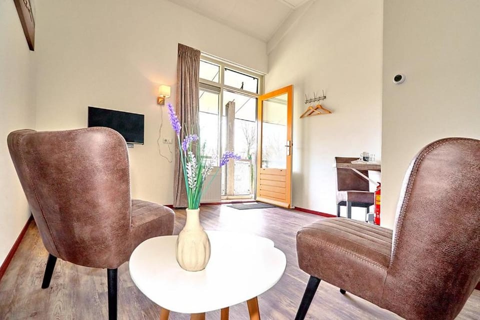 Tussen de Diepen Bed and Breakfast in Flevoland, Netherlands