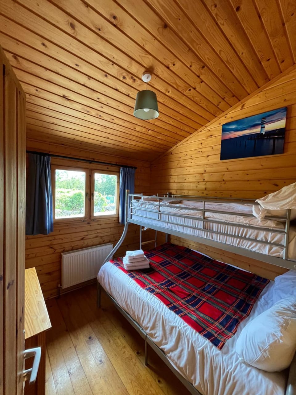 Red Squirrel Lodge Chalet in County Galway