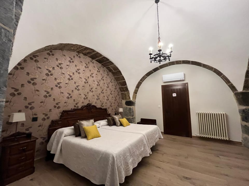 Hotel Larrañaga Hotel in Basque Country
