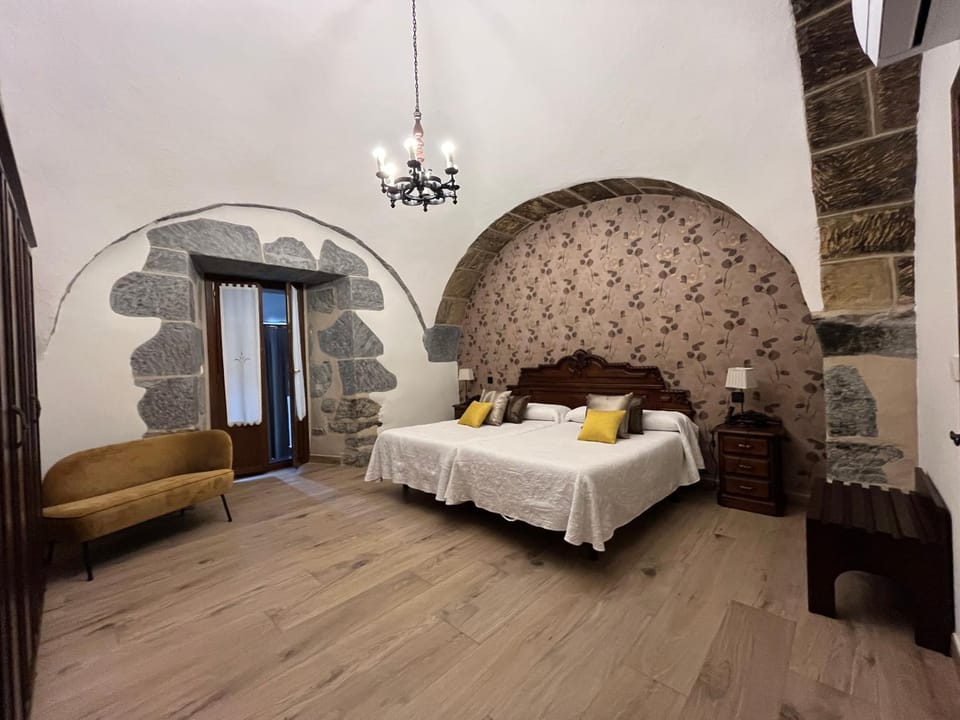 Hotel Larrañaga Hotel in Basque Country