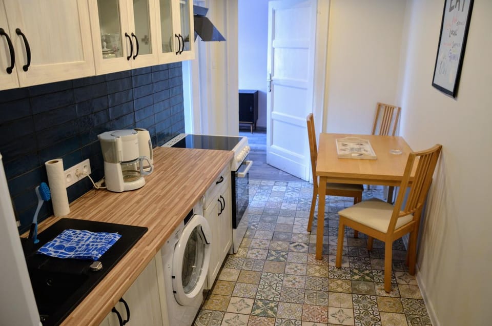 Silver Wolf Bosacka Apartment in Krakow