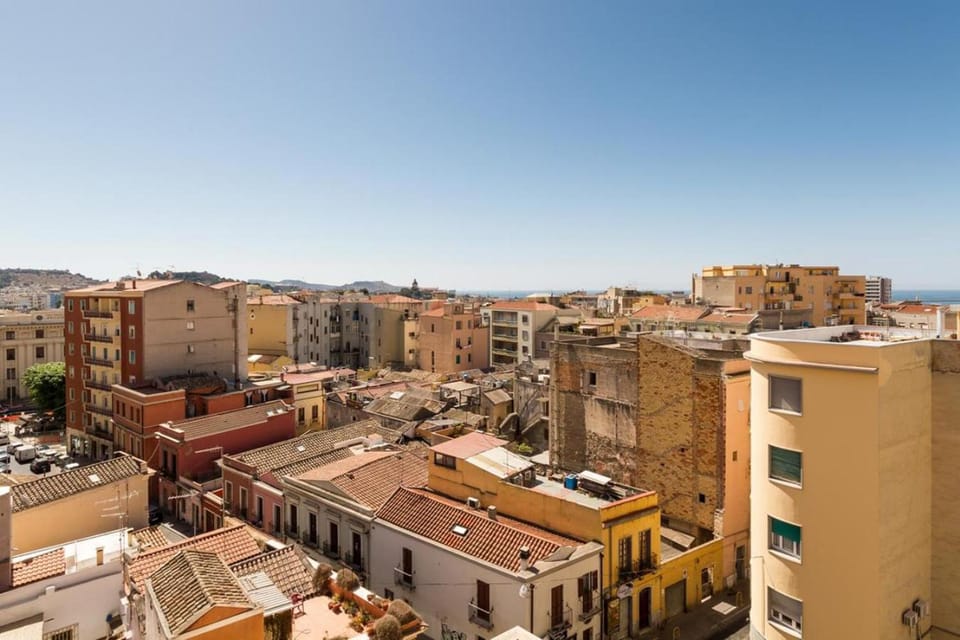 View (from property/room), Balcony/Terrace, City view, Sea view, Street view