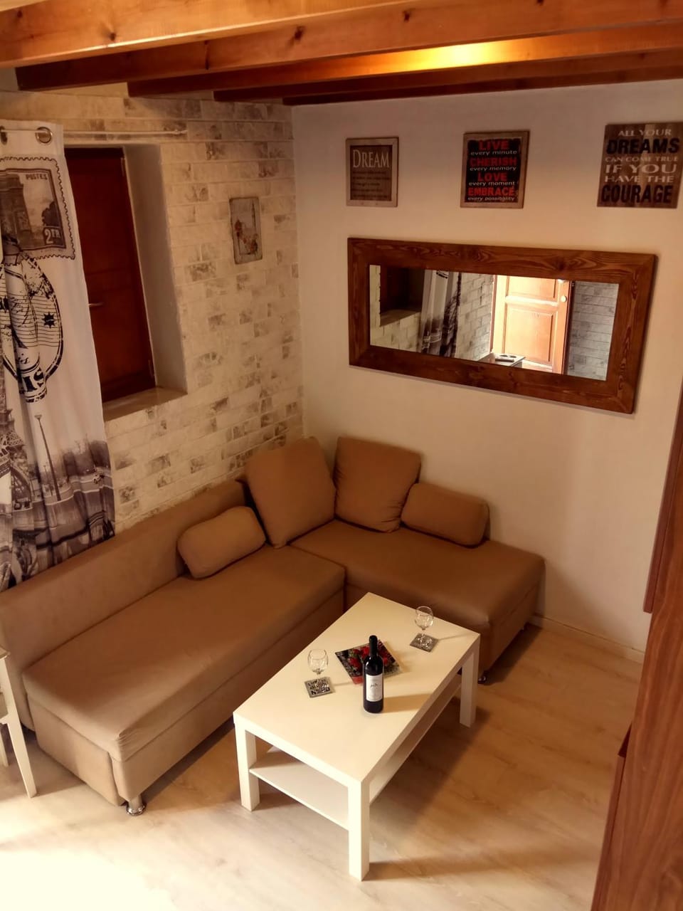 The White House of Rhodes Apartment in Rhodes