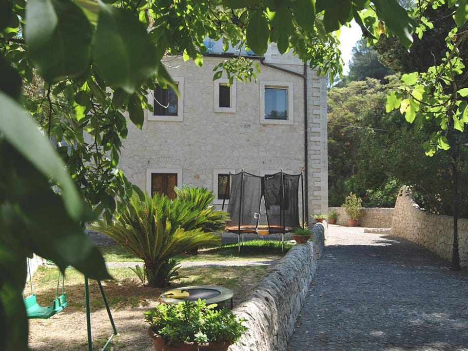 B&B Agriturismo 'A Cunziria Farm Stay in Sicily