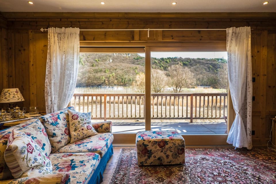 Living room, Seating area, Internal: Not applicable to any particular room