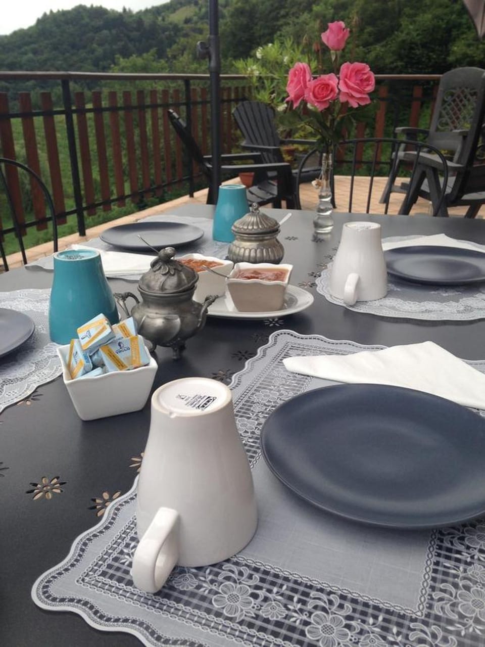 Balcony/Terrace, Food and drinks, Mountain view