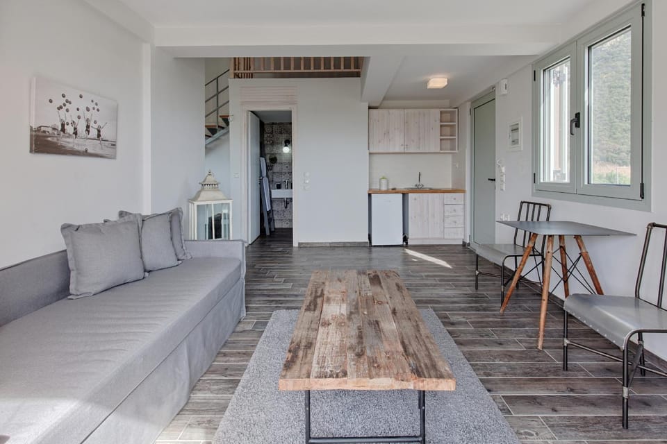 Alati Apartments House in Peloponnese, Western Greece and the Ionian