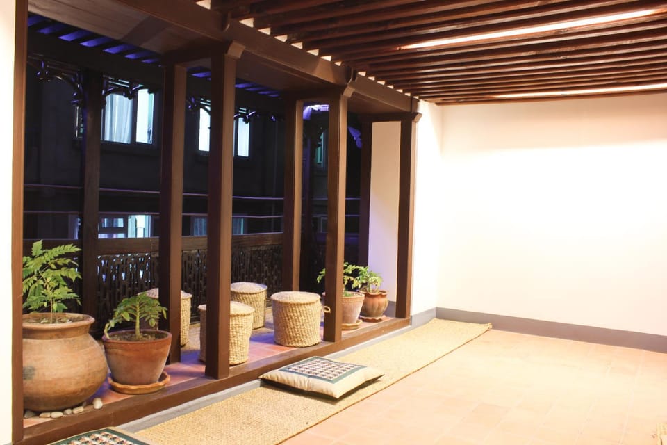 Communal lounge/ TV room, Area and facilities