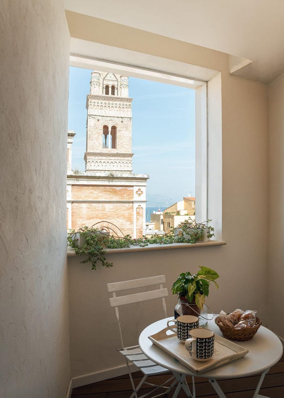 Day, View (from property/room), Balcony/Terrace, Food and drinks, Dining area