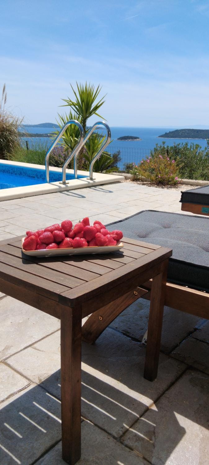 Holiday Home Bepo House in Šibenik-Knin County, Croatia